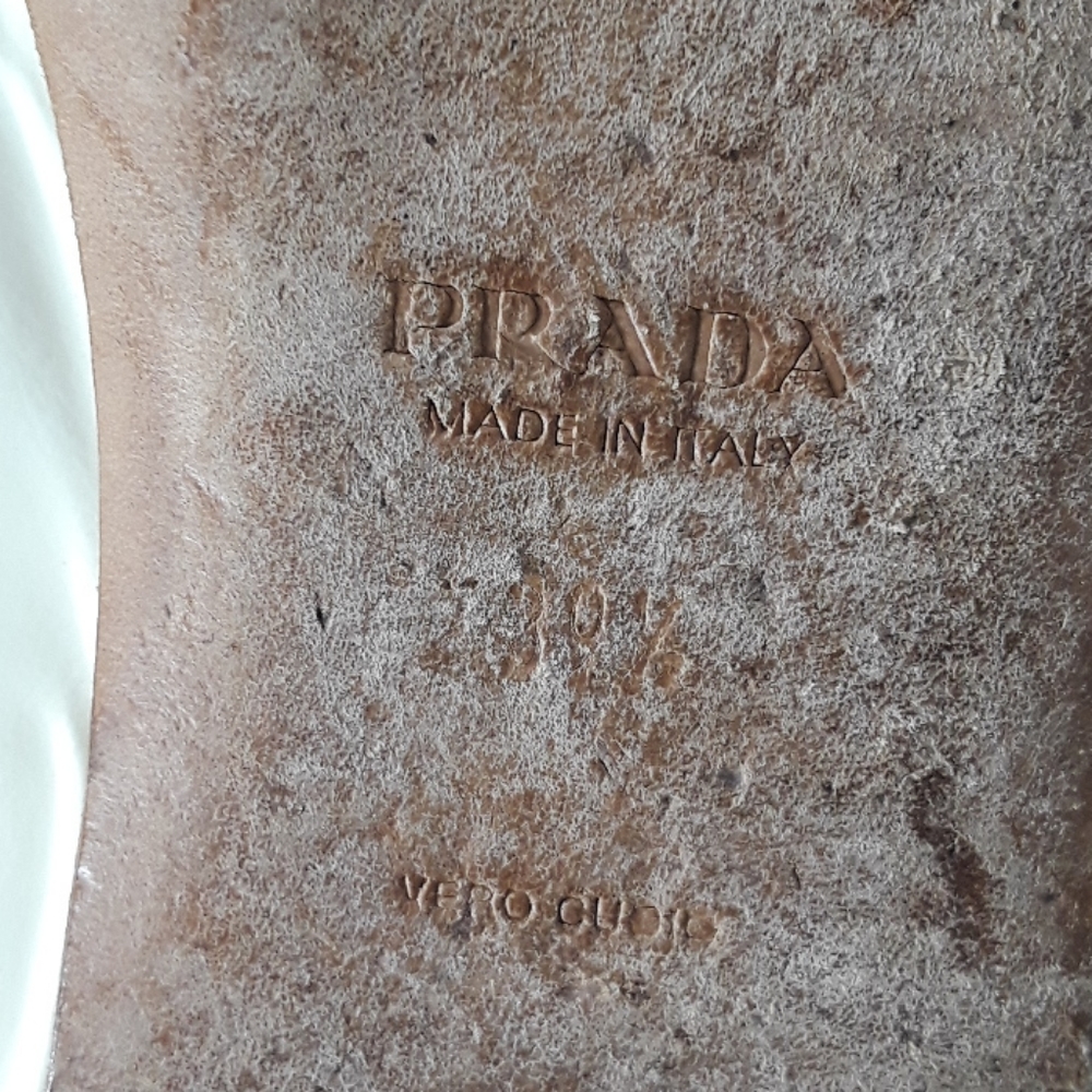 PRADA FLATS - Picture 8 of 10